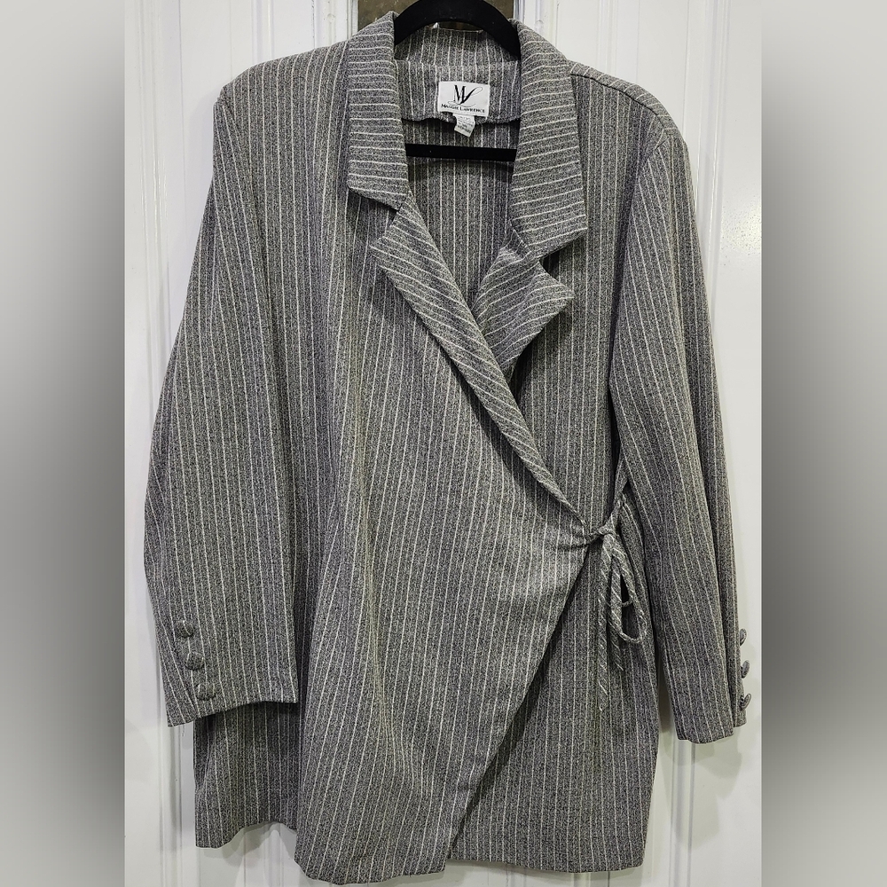 Vintage Maggie Laurence Grey Pinstripe Wrap Blazer women's 18/20